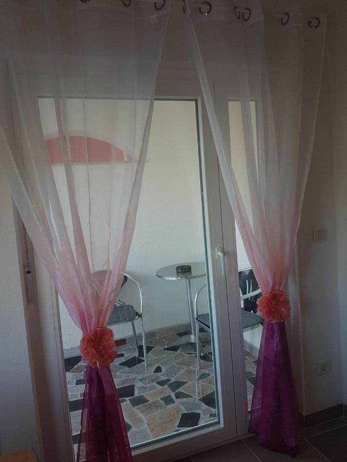 Apartments Megi Biograd Na Moru Εξωτερικό φωτογραφία