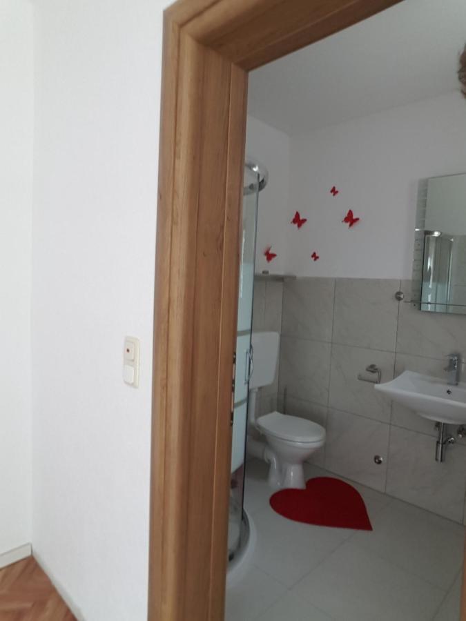 Apartments Megi Biograd Na Moru Εξωτερικό φωτογραφία
