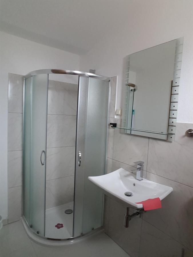 Apartments Megi Biograd Na Moru Εξωτερικό φωτογραφία